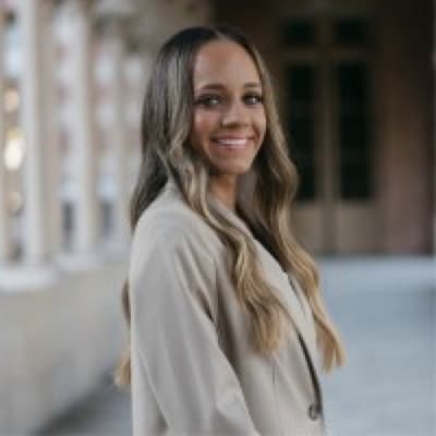 Halston Valencia headshot